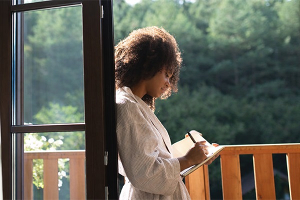 In new collection brand, IHG seeks to woo two cohorts: travelers and owners